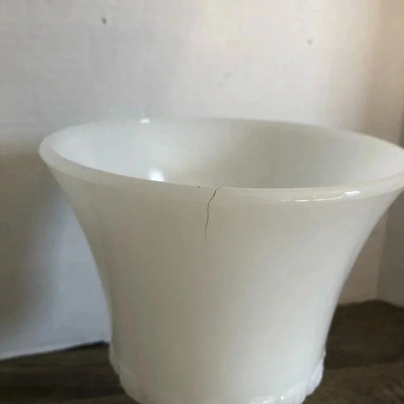Vtg E.O. Brody Milk  Glass Compote - Picture 13 of 13